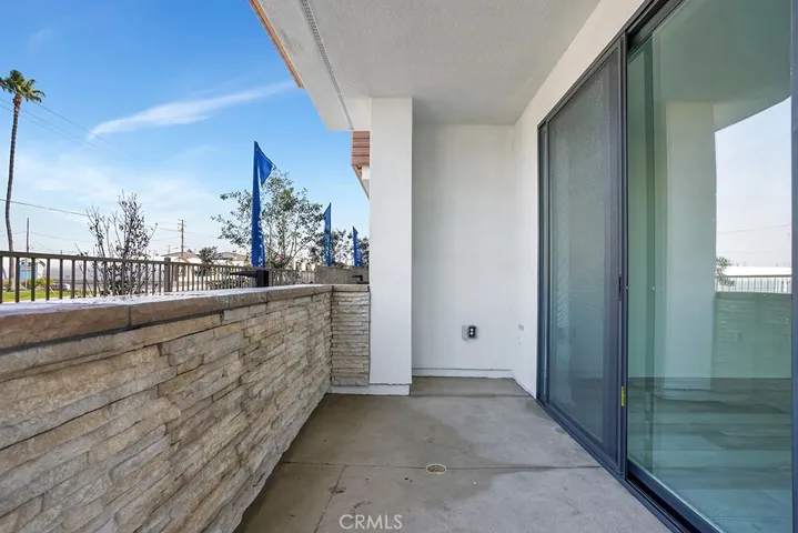 683 W 17th Street, Costa Mesa, California 92627