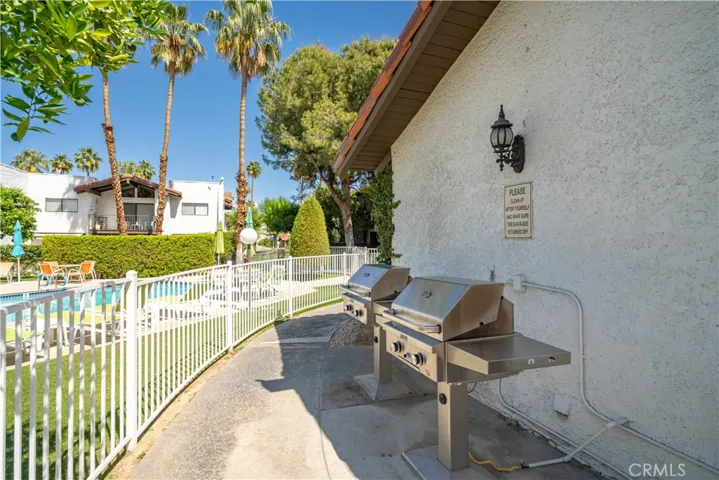 2240 Palm Canyon Dr 20, Palm Springs, California 92264