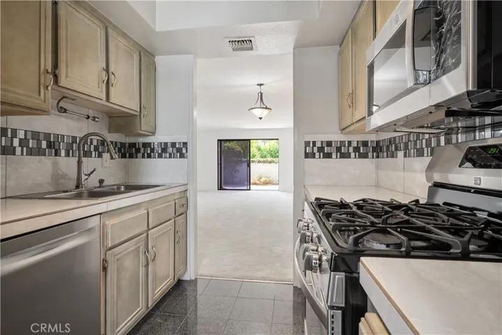 2240 Palm Canyon Dr 20, Palm Springs, California 92264