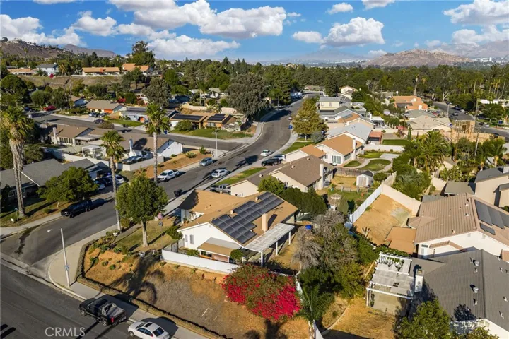 7374 Vega Avenue, Jurupa Valley, California 92509