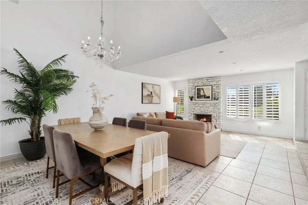 26 Helena 69, Irvine, California 92604 home-pic-7