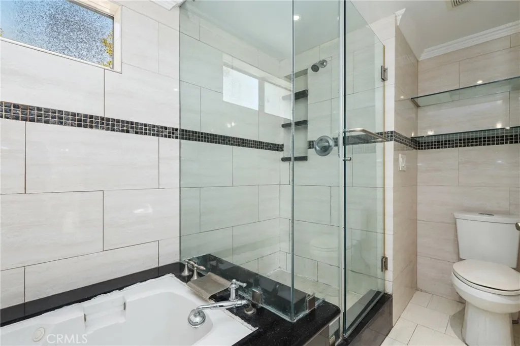 26 Helena 69, Irvine, California 92604 home-pic-22