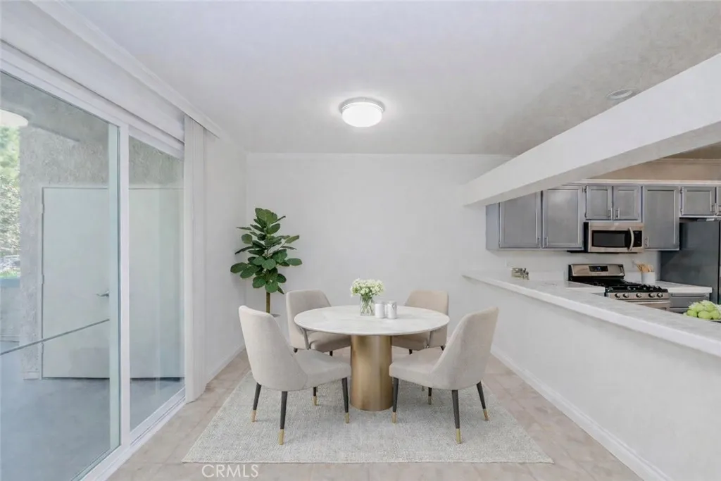 1380 W Capitol Drive 122, San Pedro, California 90732 home-pic-11