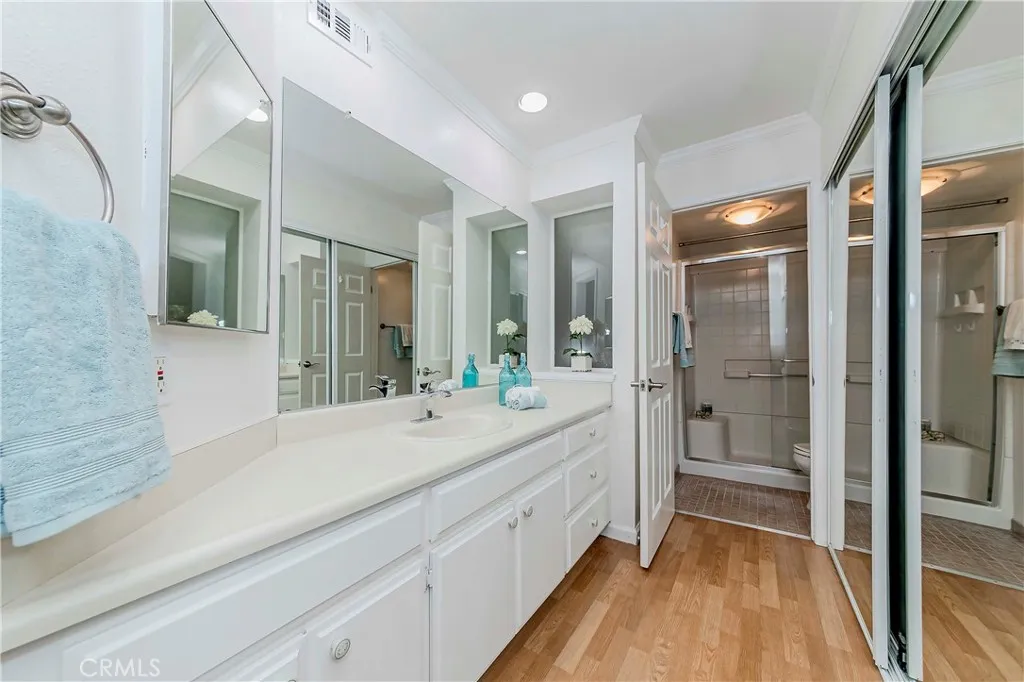 1380 W Capitol Drive 122, San Pedro, California 90732 home-pic-32