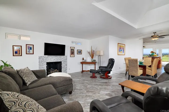 379 Trailview, Encinitas, California 92024