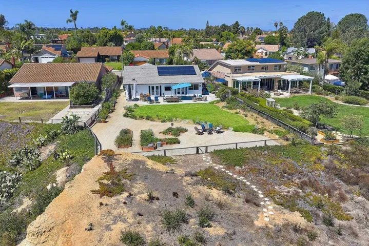 379 Trailview, Encinitas, California 92024