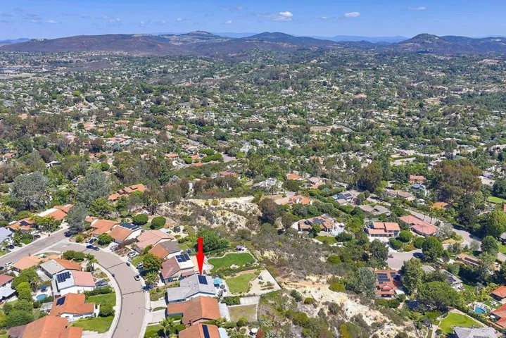 379 Trailview, Encinitas, California 92024