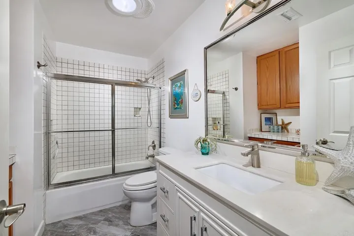 379 Trailview, Encinitas, California 92024