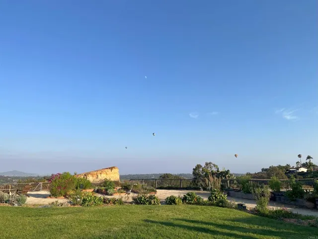 379 Trailview, Encinitas, California 92024