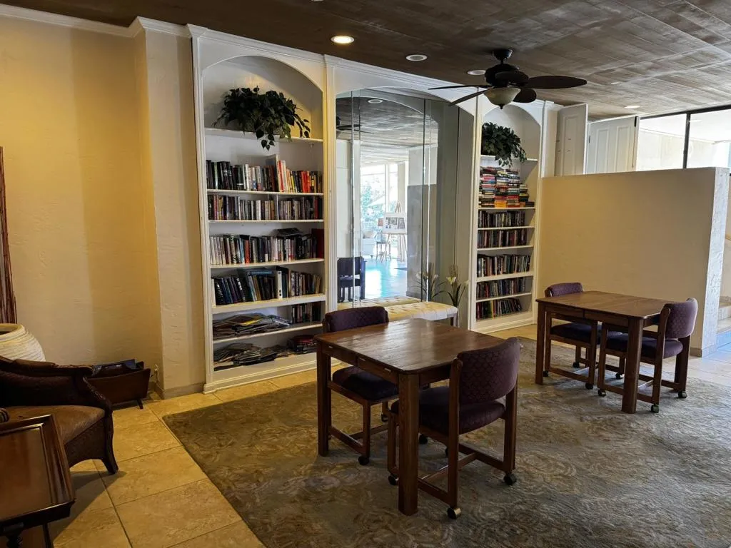 1885 Diamond St 235, San Diego, California 92109 home-pic-21