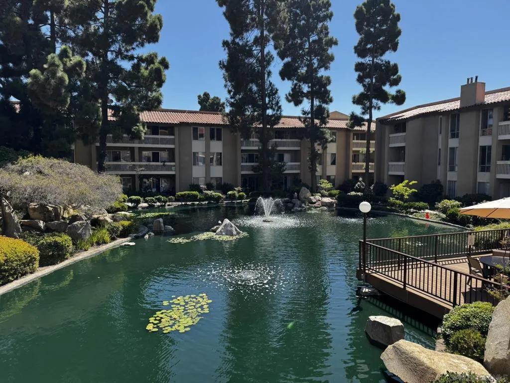 1885 Diamond St 235, San Diego, California 92109 home-pic-1
