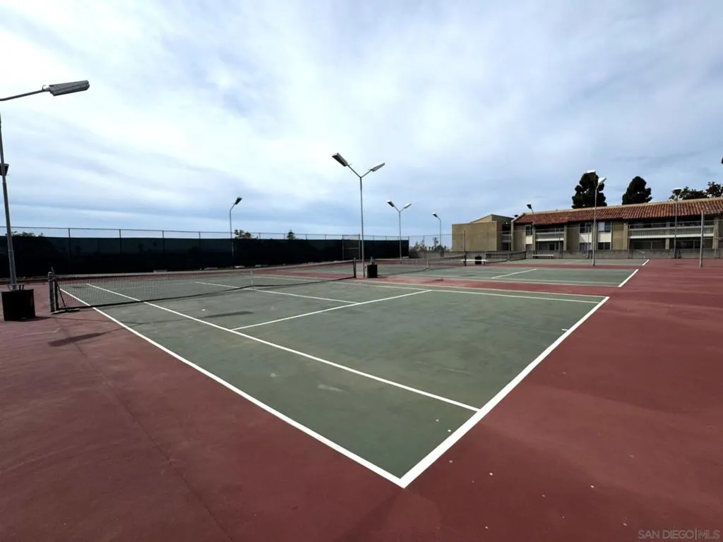 1885 Diamond St 235, San Diego, California 92109 home-pic-26