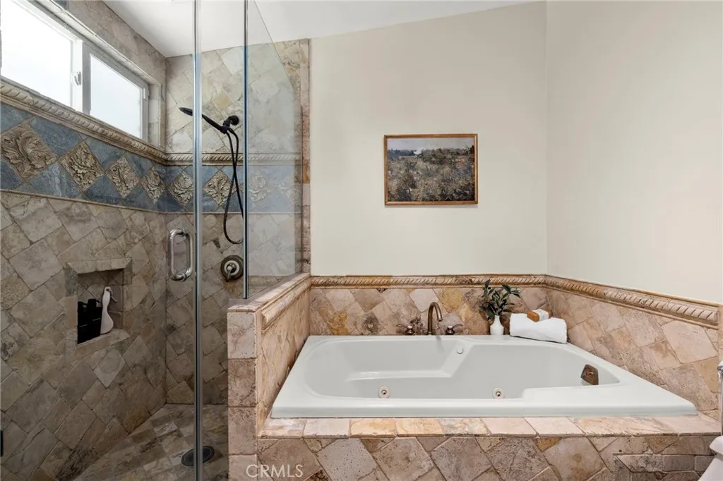 3162 Yellowtail Dr., Rossmoor, California 90720 home-pic-25