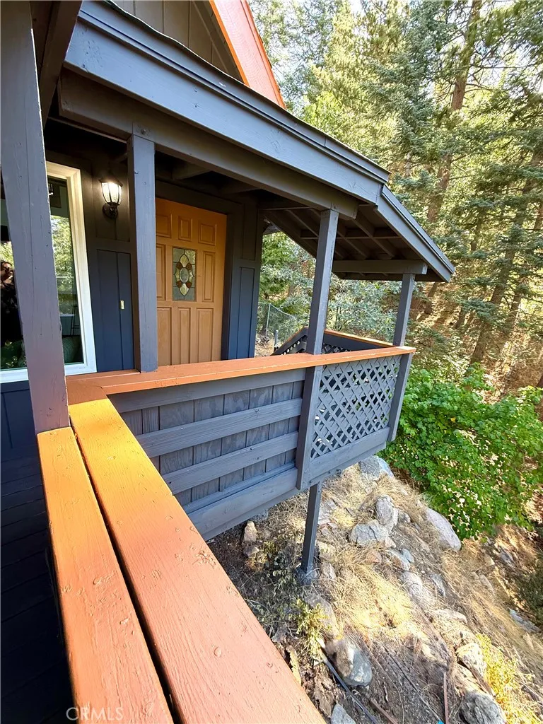 6301 Cedar Ave, Angelus Oaks, California 92305 home-pic-33