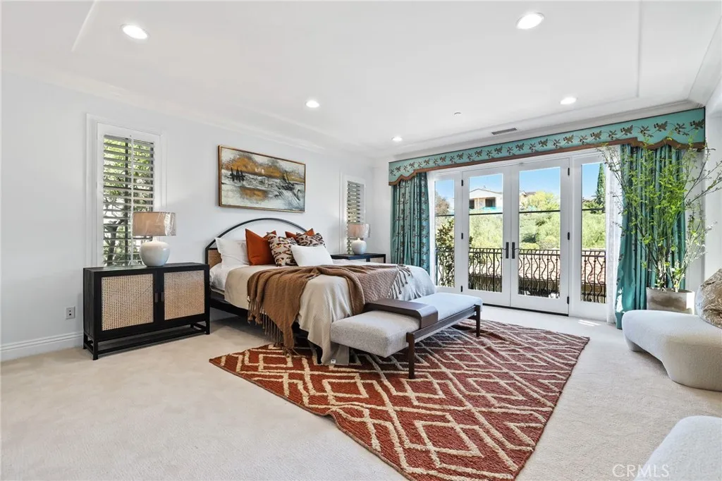 7 Sunrise, Newport Coast, California 92657 home-pic-43