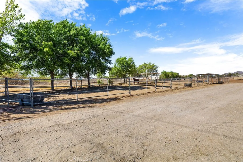 31250 Loretta Ave., Winchester, California 92596 home-pic-4