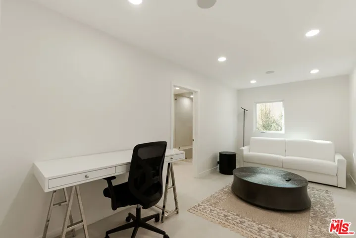 9432 Oakmore Road, Los Angeles, California 90035