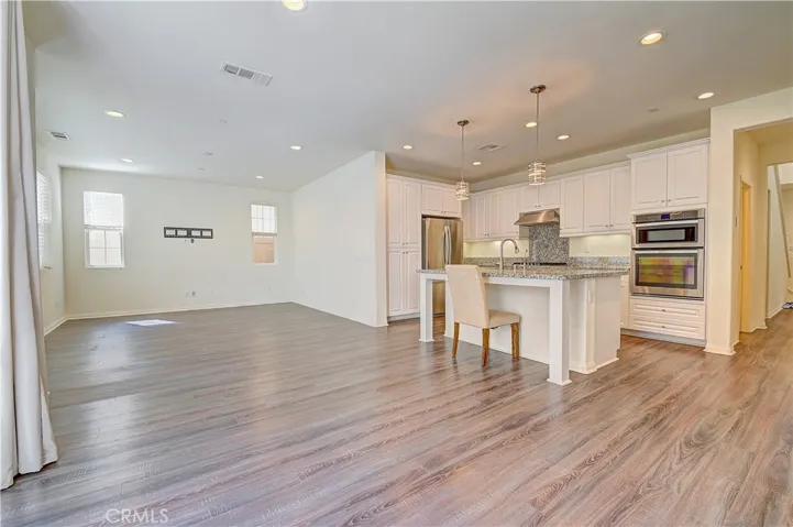 209 Calle Belleza, Lake Forest, California 92630