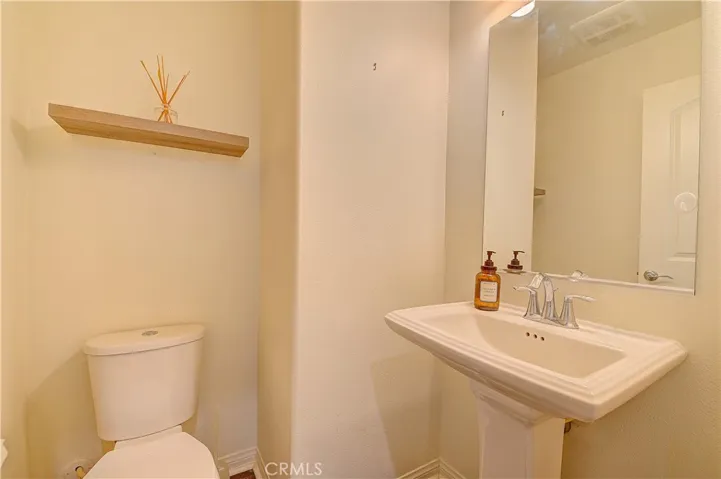 209 Calle Belleza, Lake Forest, California 92630
