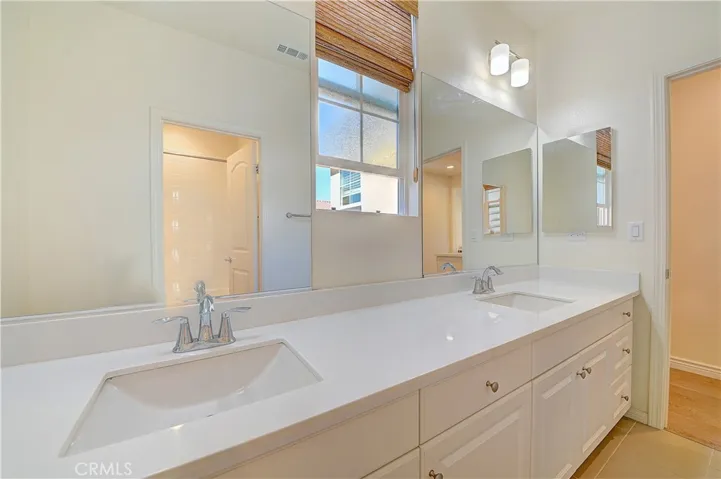 209 Calle Belleza, Lake Forest, California 92630
