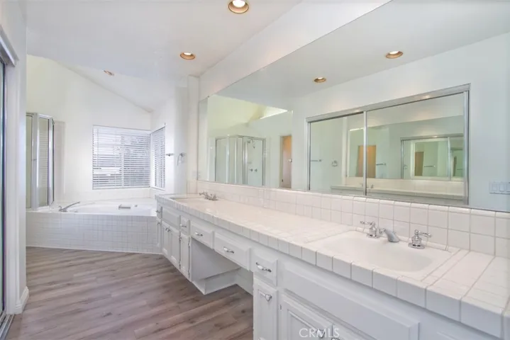 39990 Coliseum Way, Murrieta, California 92562