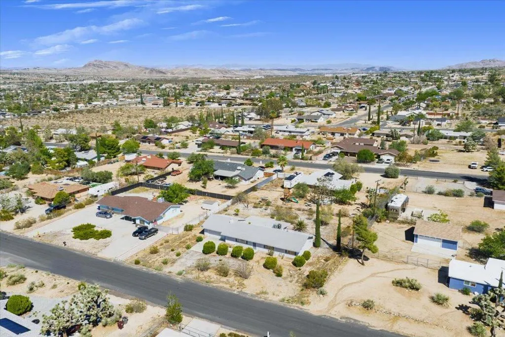7475 Alaba Ave Avenue, Yucca Valley, California 92284 home-pic-43