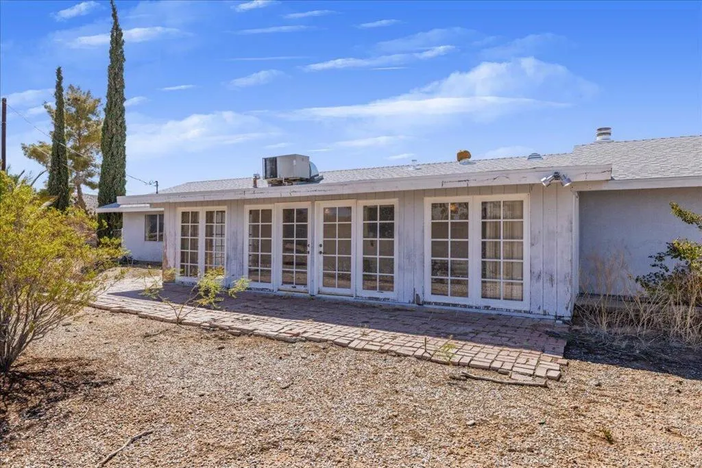 7475 Alaba Ave Avenue, Yucca Valley, California 92284 home-pic-23