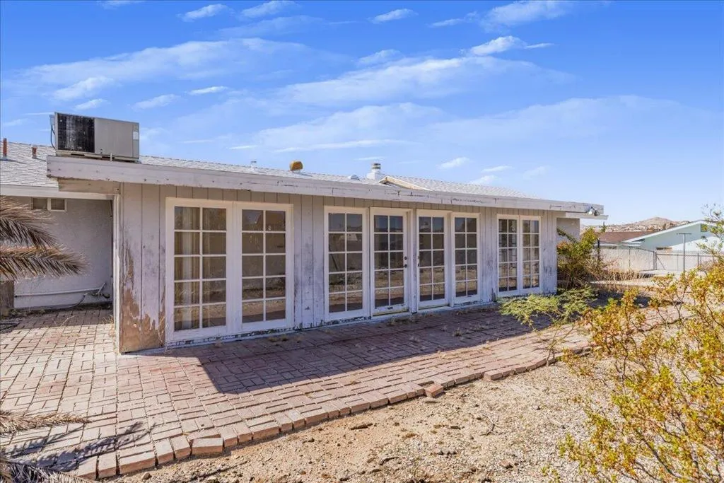 7475 Alaba Ave Avenue, Yucca Valley, California 92284 home-pic-24