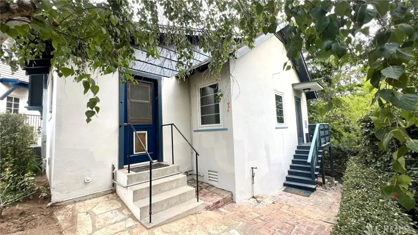 5165 Alta Canyada Road, La Canada Flintridge, California 91011