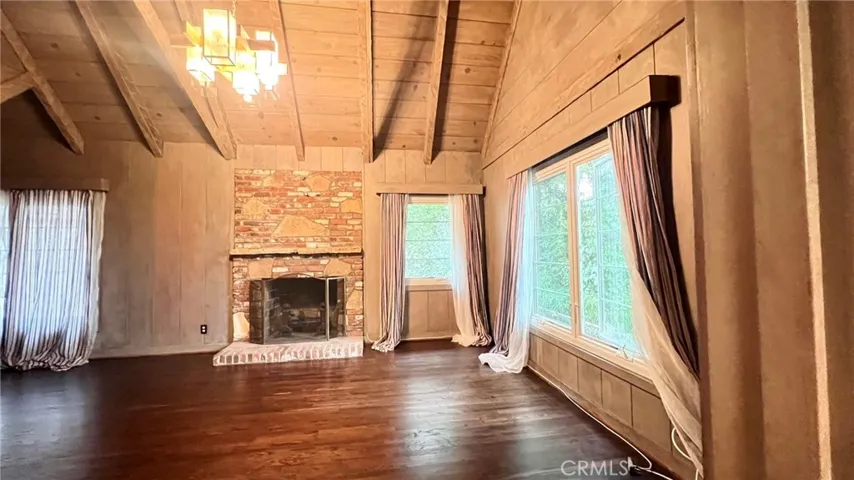 5165 Alta Canyada Road, La Canada Flintridge, California 91011