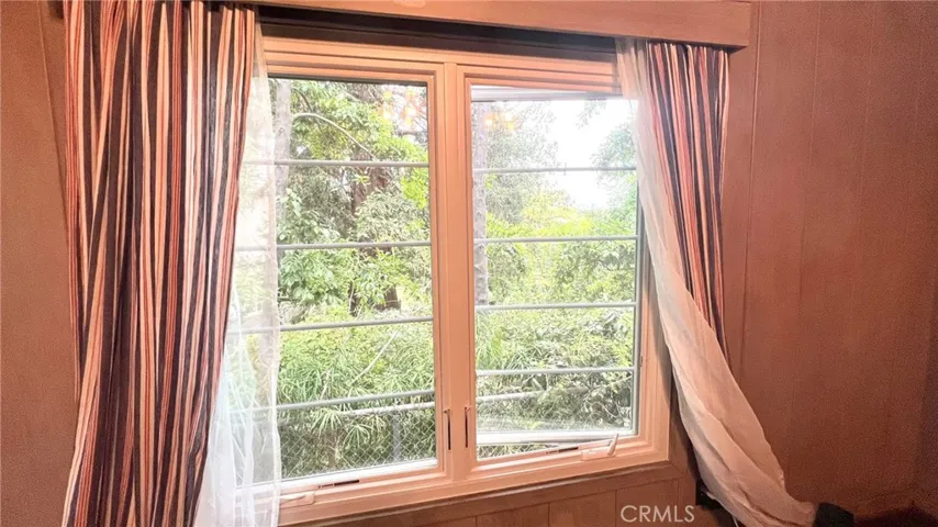 5165 Alta Canyada Road, La Canada Flintridge, California 91011