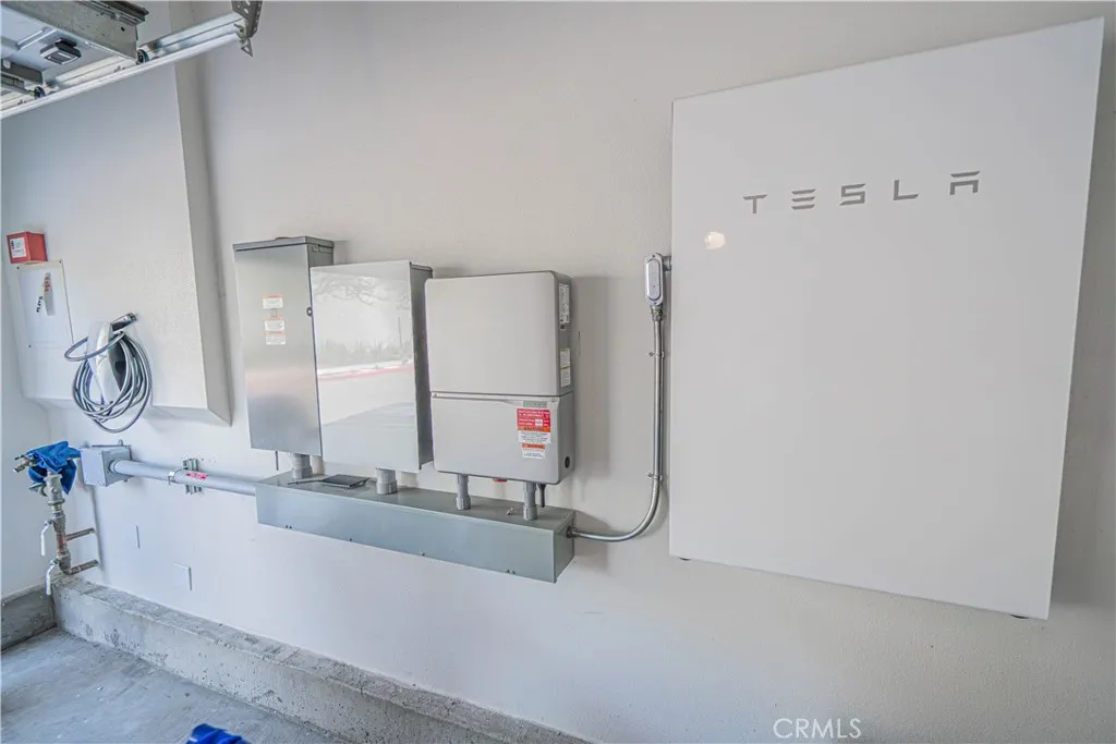 17047 Zion Dr., Canyon Country, California 91387 home-pic-26