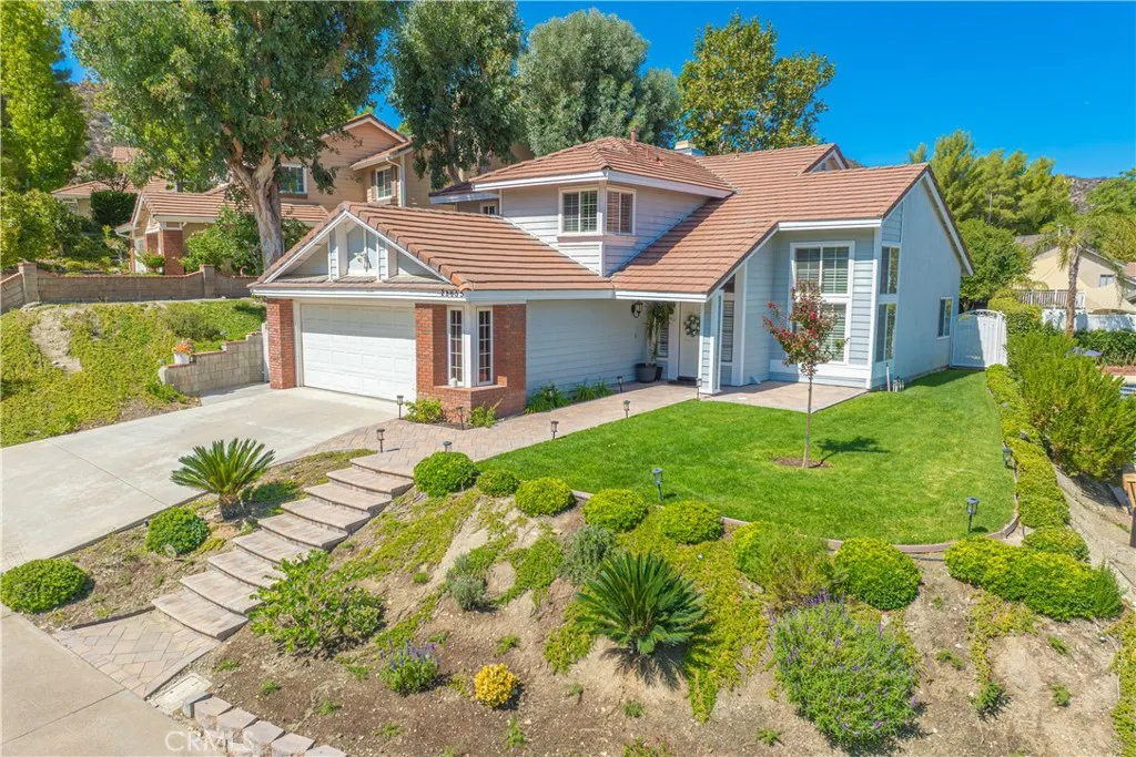 28655 Greenwood Pl, Castaic, California 91384 home-pic-1