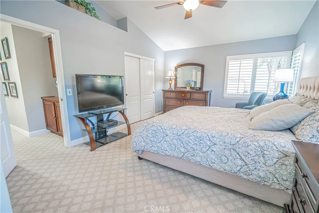 28655 Greenwood Pl, Castaic, California 91384 home-pic-22