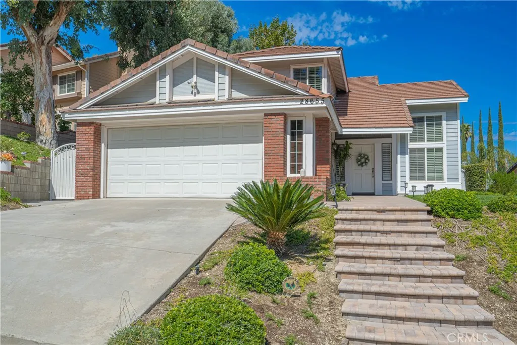 28655 Greenwood Pl, Castaic, California 91384 home-pic-3