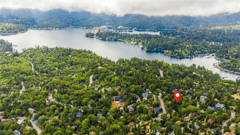 27963 St. Bernard Ln, Lake Arrowhead, California 92352 home-pic-46