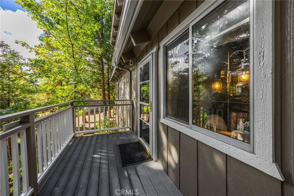 27963 St. Bernard Ln, Lake Arrowhead, California 92352 home-pic-30