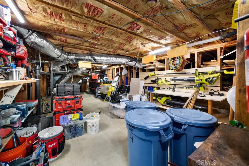 27963 St. Bernard Ln, Lake Arrowhead, California 92352 home-pic-38