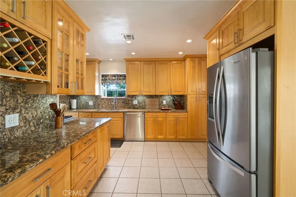 1767 W 244th Street, Torrance, California 90501 home-pic-4