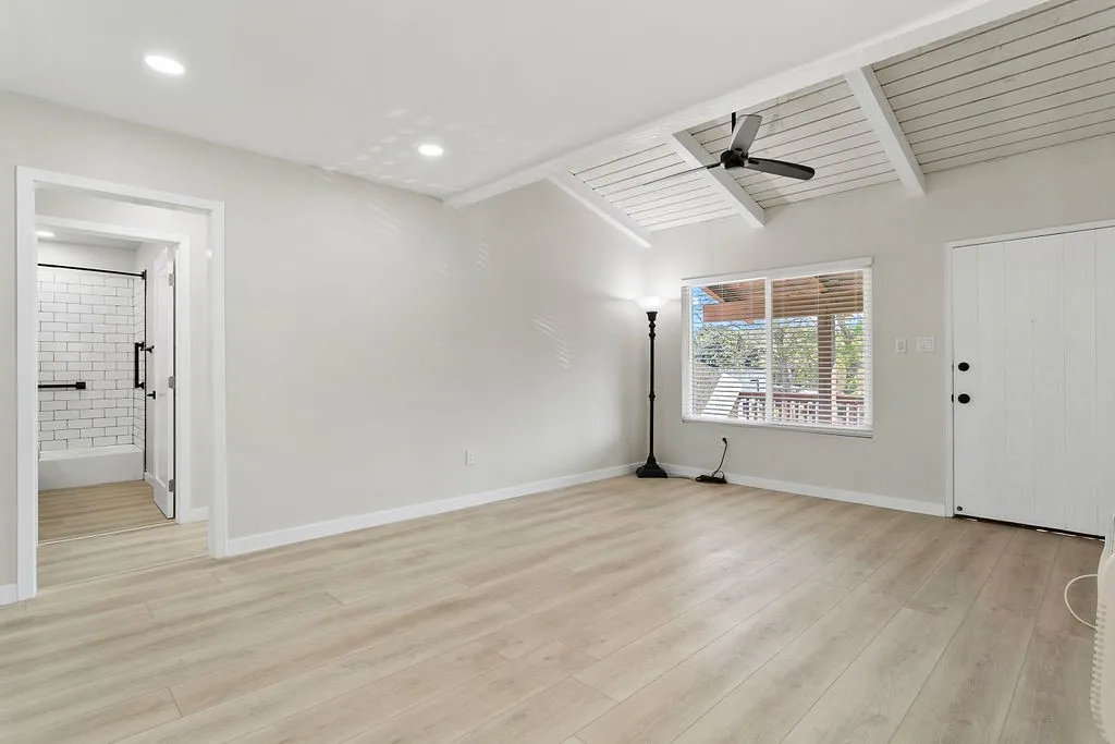 1030 W Macarthur Boulevard 132, Santa Ana, California 92707 home-pic-8