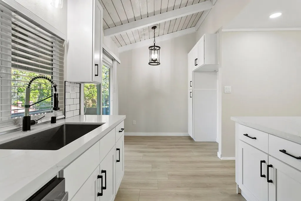 1030 W Macarthur Boulevard 132, Santa Ana, California 92707 home-pic-4