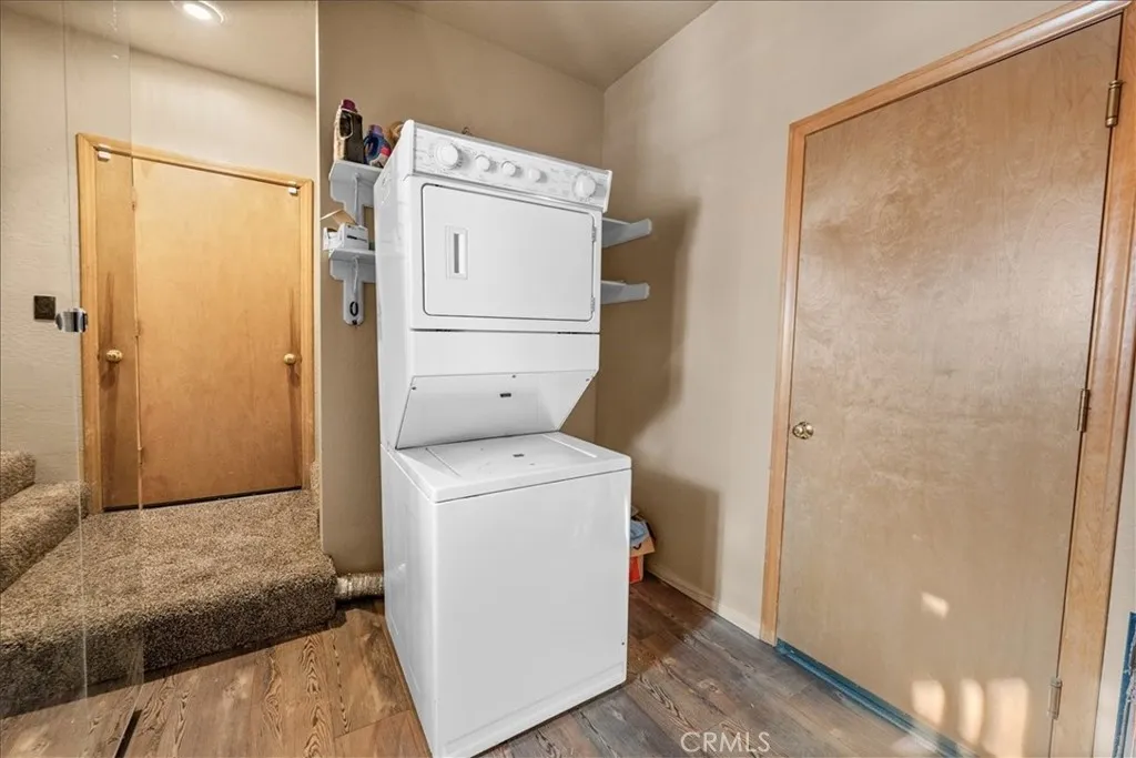 31358 Lightfoot Way, Running Springs, California 92382 home-pic-22