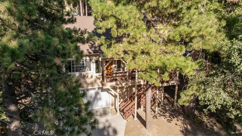 31358 Lightfoot Way, Running Springs, California 92382 home-pic-35