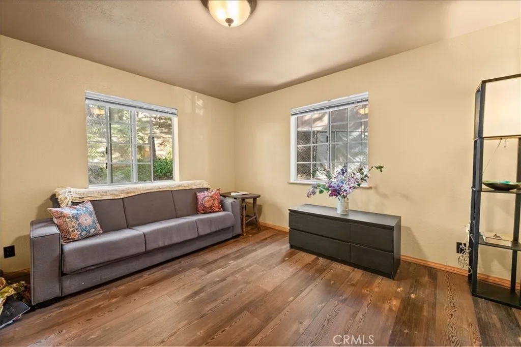 31358 Lightfoot Way, Running Springs, California 92382 home-pic-15