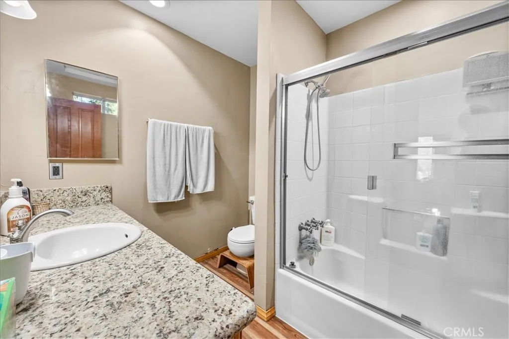 31358 Lightfoot Way, Running Springs, California 92382 home-pic-14