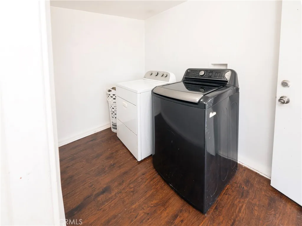 3893 Overland Street, Riverside, California 92503 home-pic-13