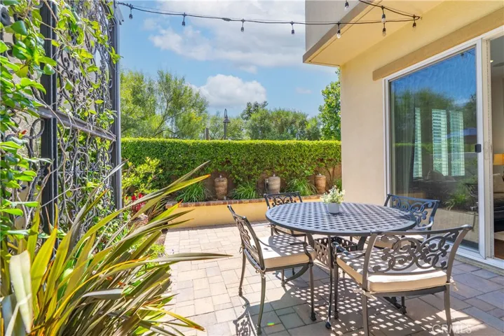 37 Zabila Street, Rancho Mission Viejo, California 92694