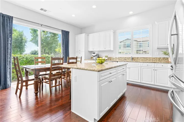 37 Zabila Street, Rancho Mission Viejo, California 92694