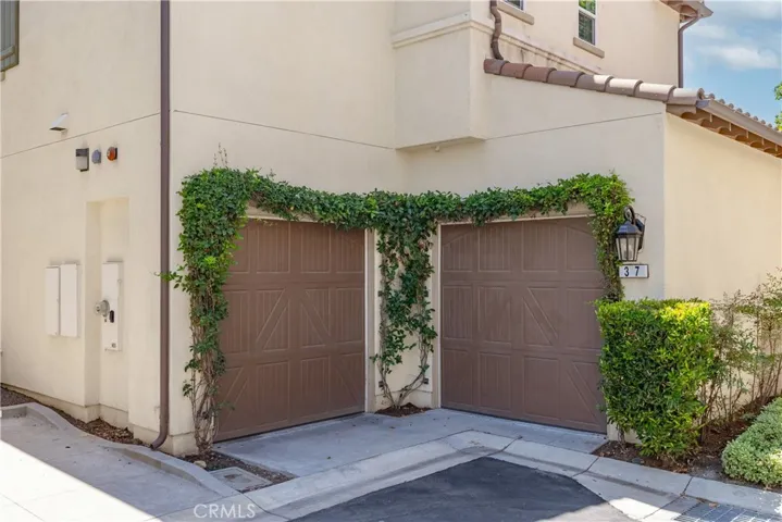 37 Zabila Street, Rancho Mission Viejo, California 92694