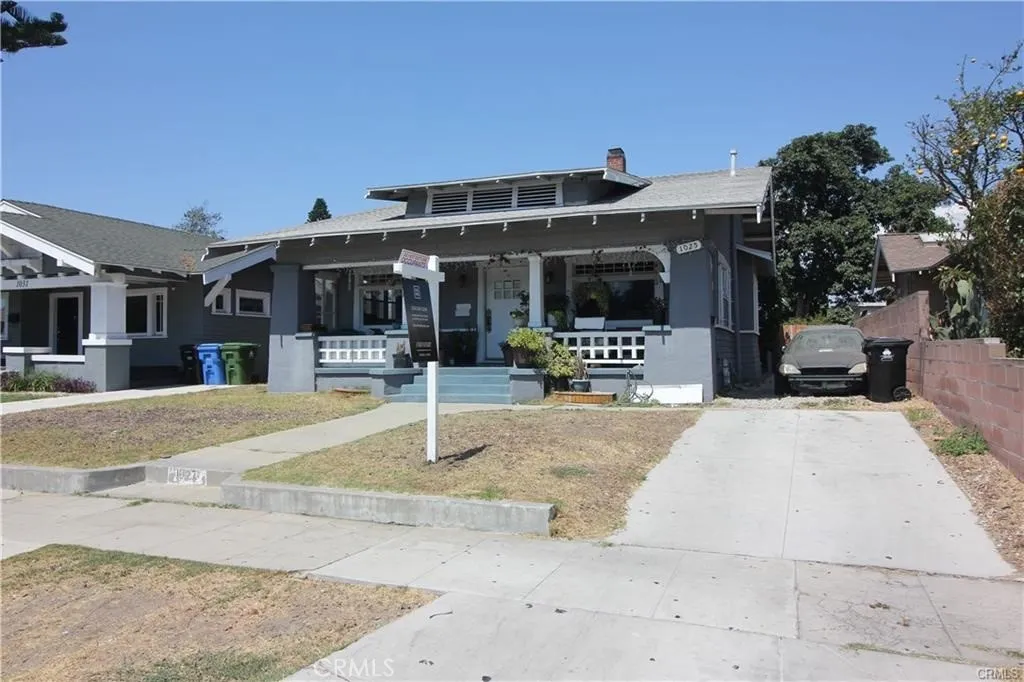 1027 W 46th Street, Los Angeles, California 90037 home-pic-3